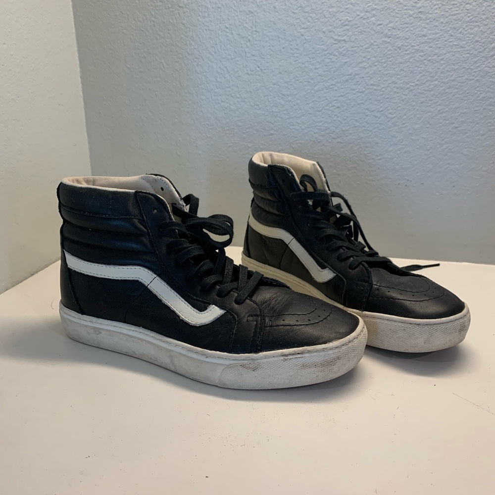 Unisex black high top vans
